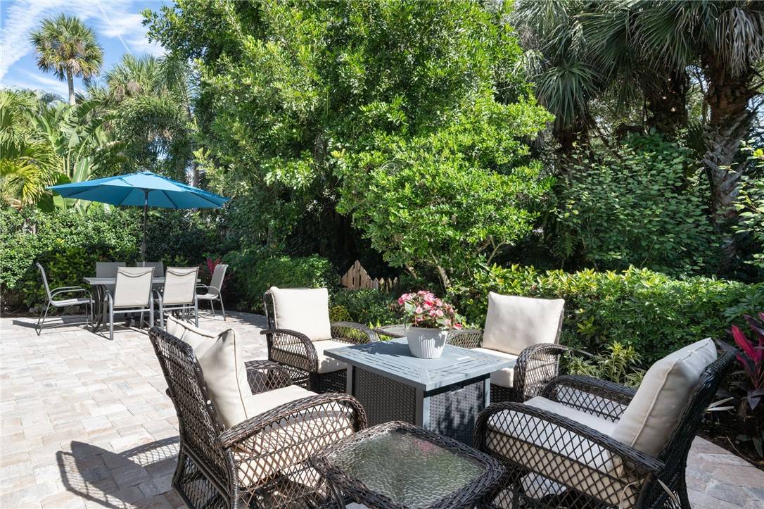 Vero Beach, FL 32963,1522 Orchid DR