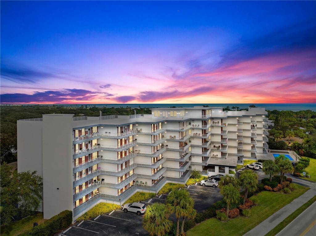 Vero Beach, FL 32963,935 E Causeway BLVD #406