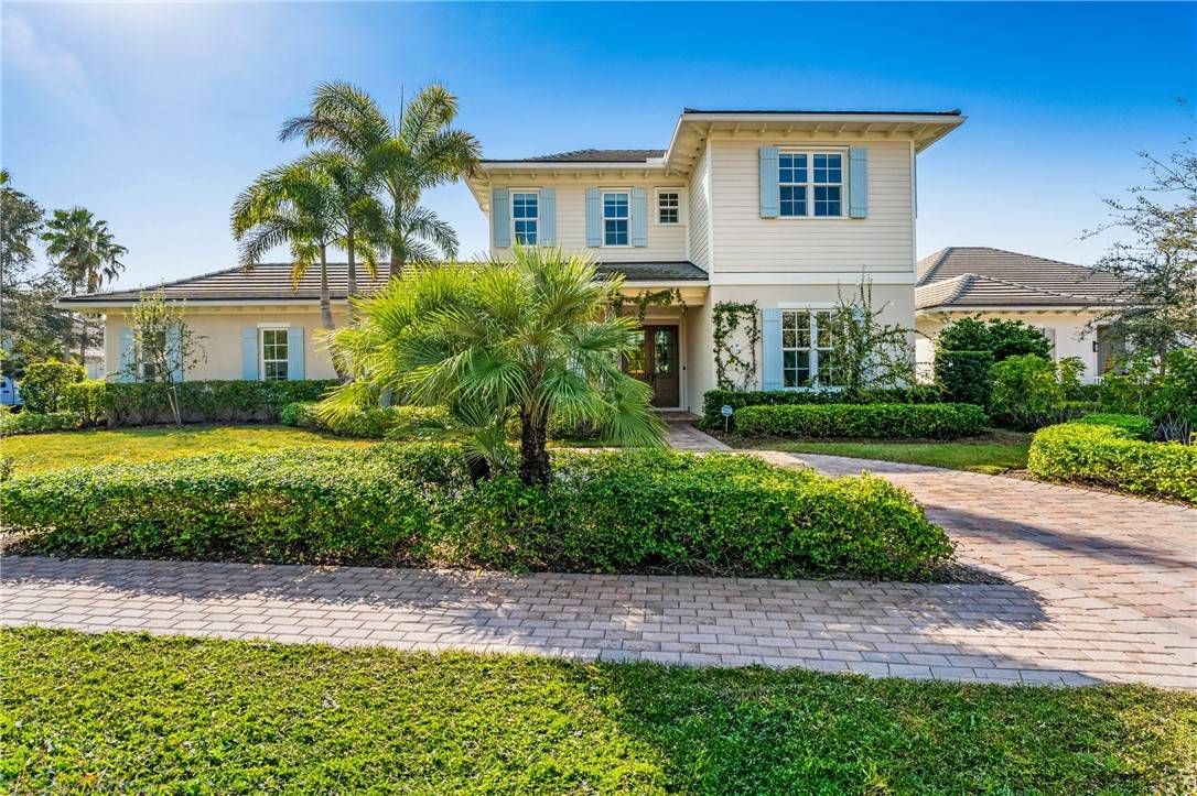Vero Beach, FL 32963,221 Palm Island LN