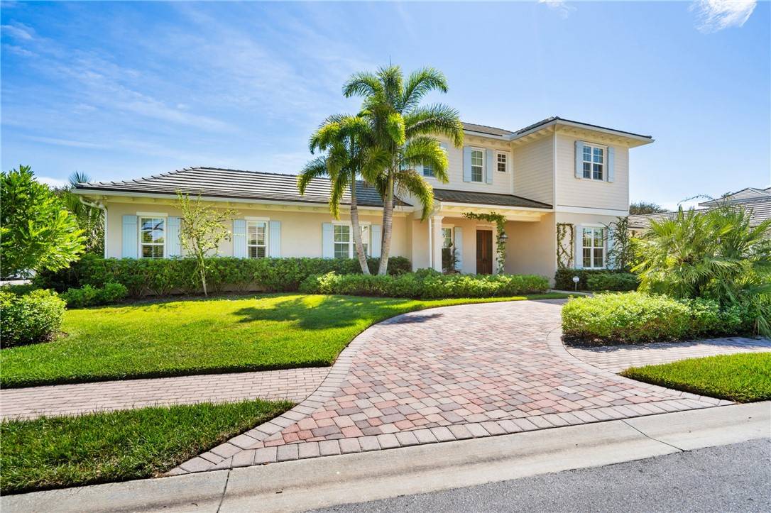 Vero Beach, FL 32963,221 Palm Island LN