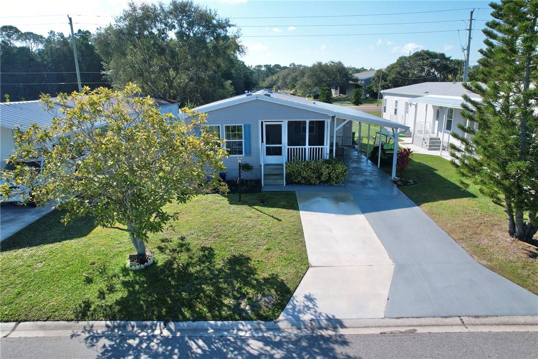 Sebastian, FL 32976,917 Vireo DR