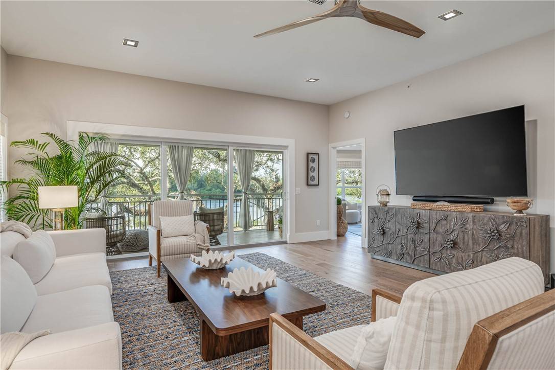 Vero Beach, FL 32963,8835 W Orchid Island CIR #605