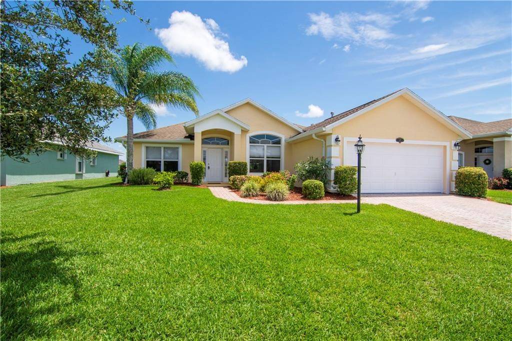 Vero Beach, FL 32968,517 S Valencia CIR SW
