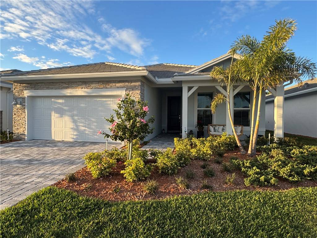 Vero Beach, FL 32960,1161 Haven CIR