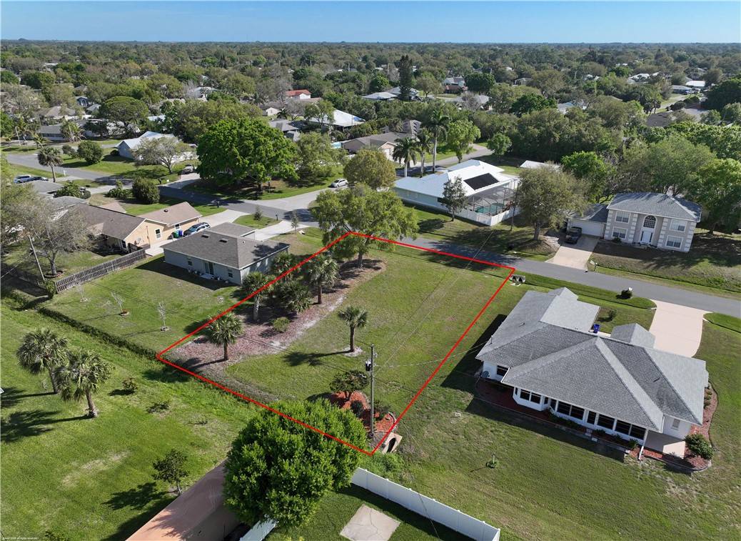 Sebastian, FL 32958,820 Mulberry ST