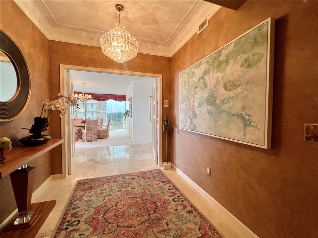 Hutchinson Island, FL 34949,4400 N Highway A1a #8S