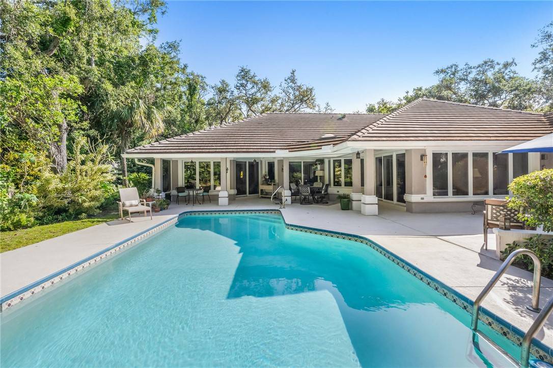 Vero Beach, FL 32963,1331 Jonathans TRL