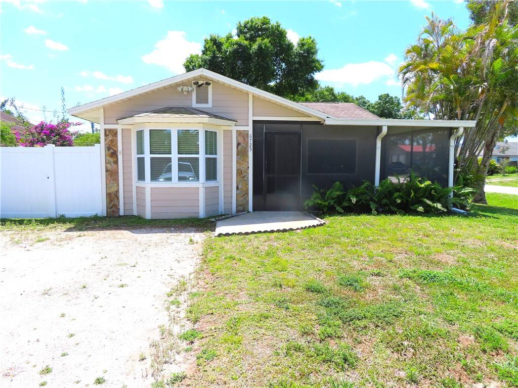 Vero Beach, FL 32966,8725 22nd ST
