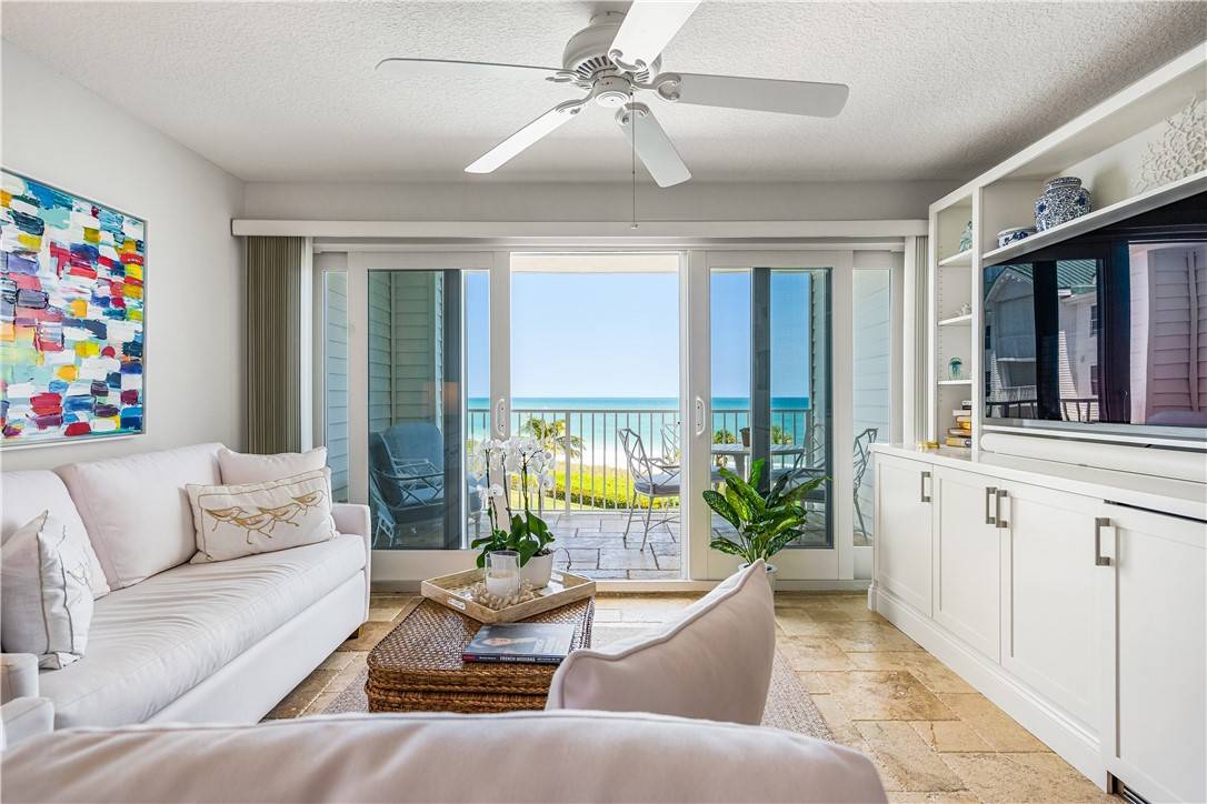 Vero Beach, FL 32963,2700 Ocean DR #405