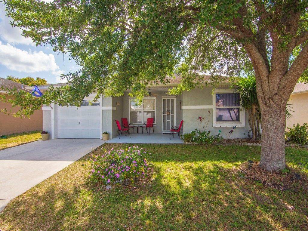 Fort Pierce, FL 34951,6707 Tulipan