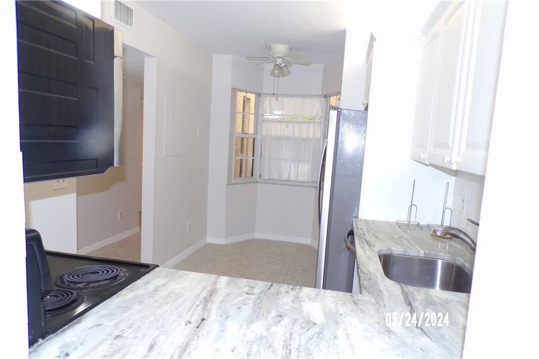 Vero Beach, FL 32962,458 Grove Isle CIR #458