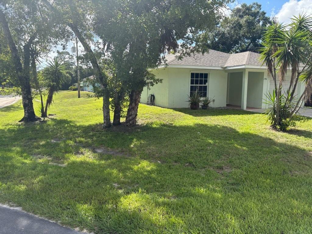 Vero Beach, FL 32966,2380 90th AVE