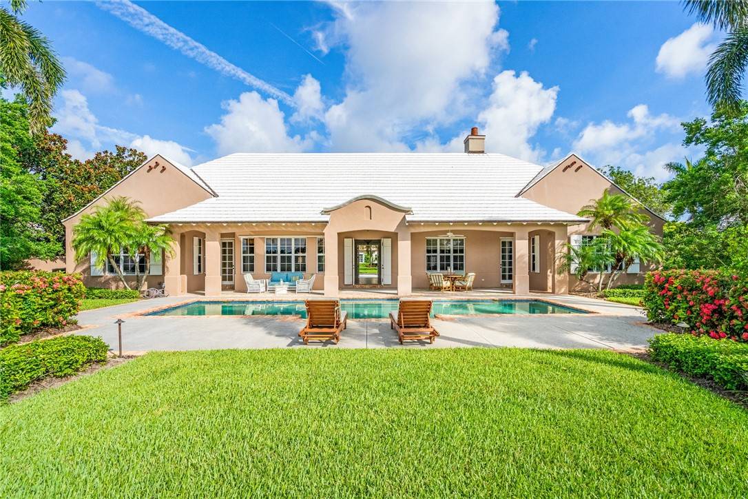 Vero Beach, FL 32963,251 Seabreeze CT