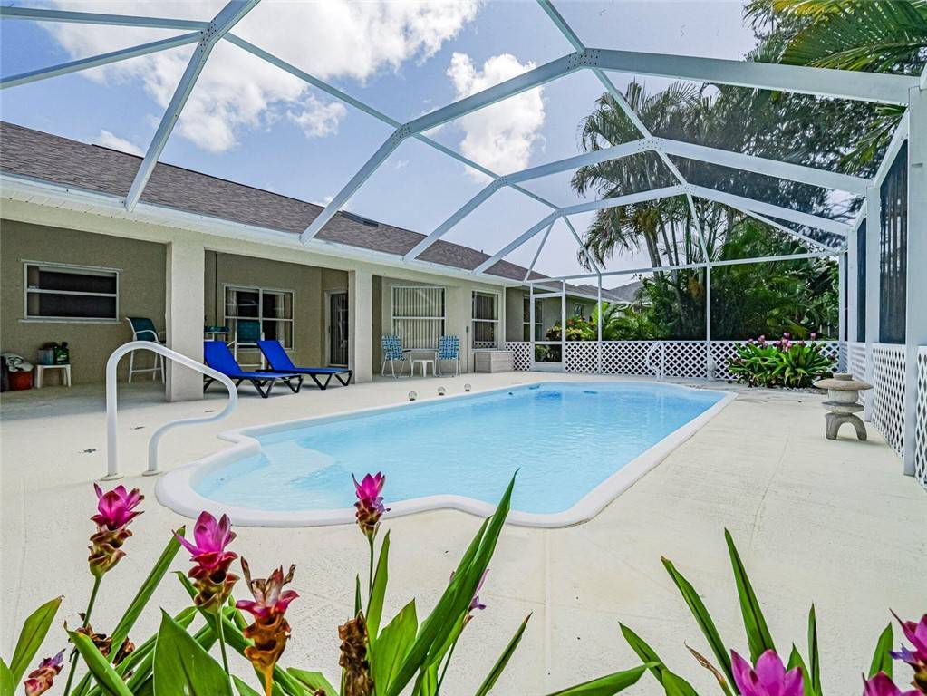 Vero Beach, FL 32968,5155 3rd MNR