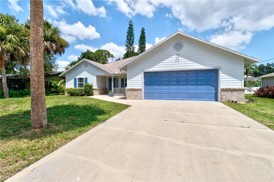 Sebastian, FL 32958,609 Brookedge TER