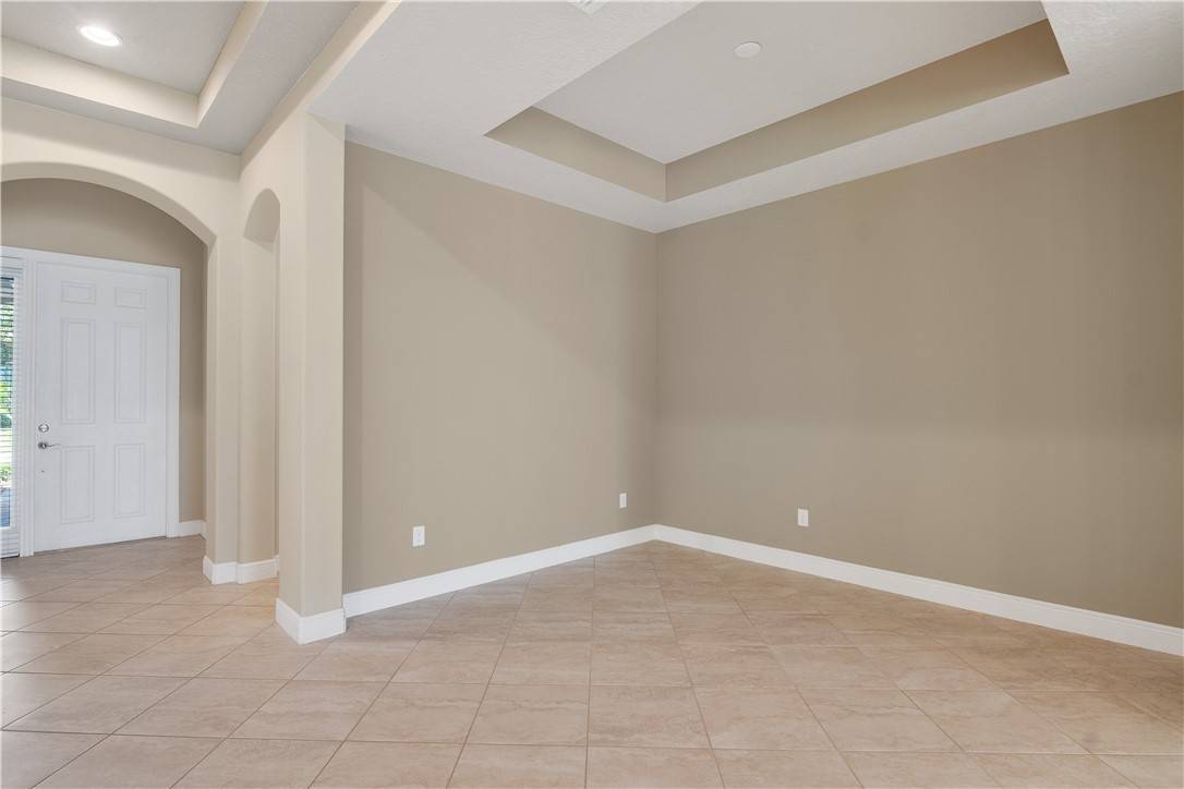Vero Beach, FL 32968,1830 Berkshire CIR SW