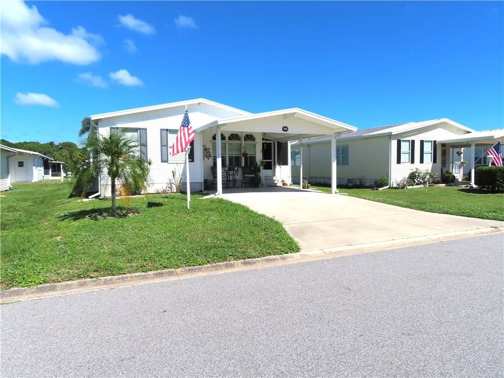 Barefoot Bay, FL 32976,830 Lychee DR