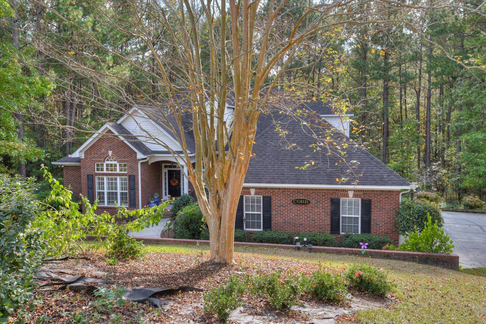 Aiken, SC 29803,345 Live Oak Road