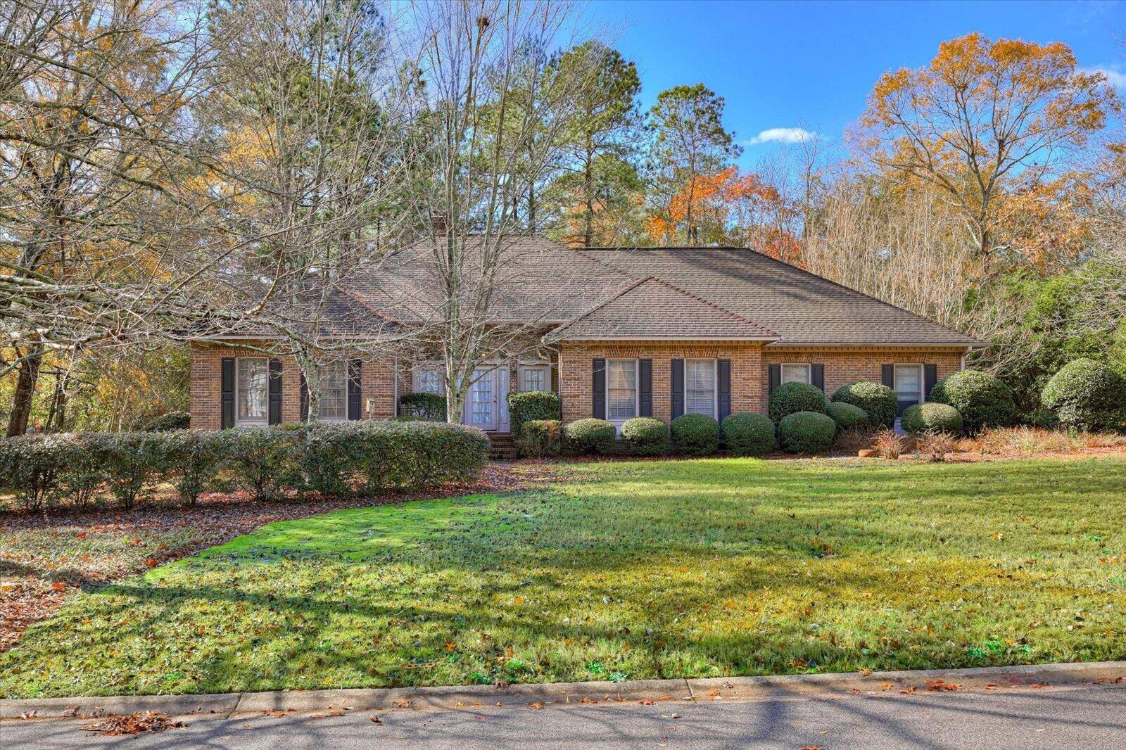 Aiken, SC 29803,104 Red Oak Lane