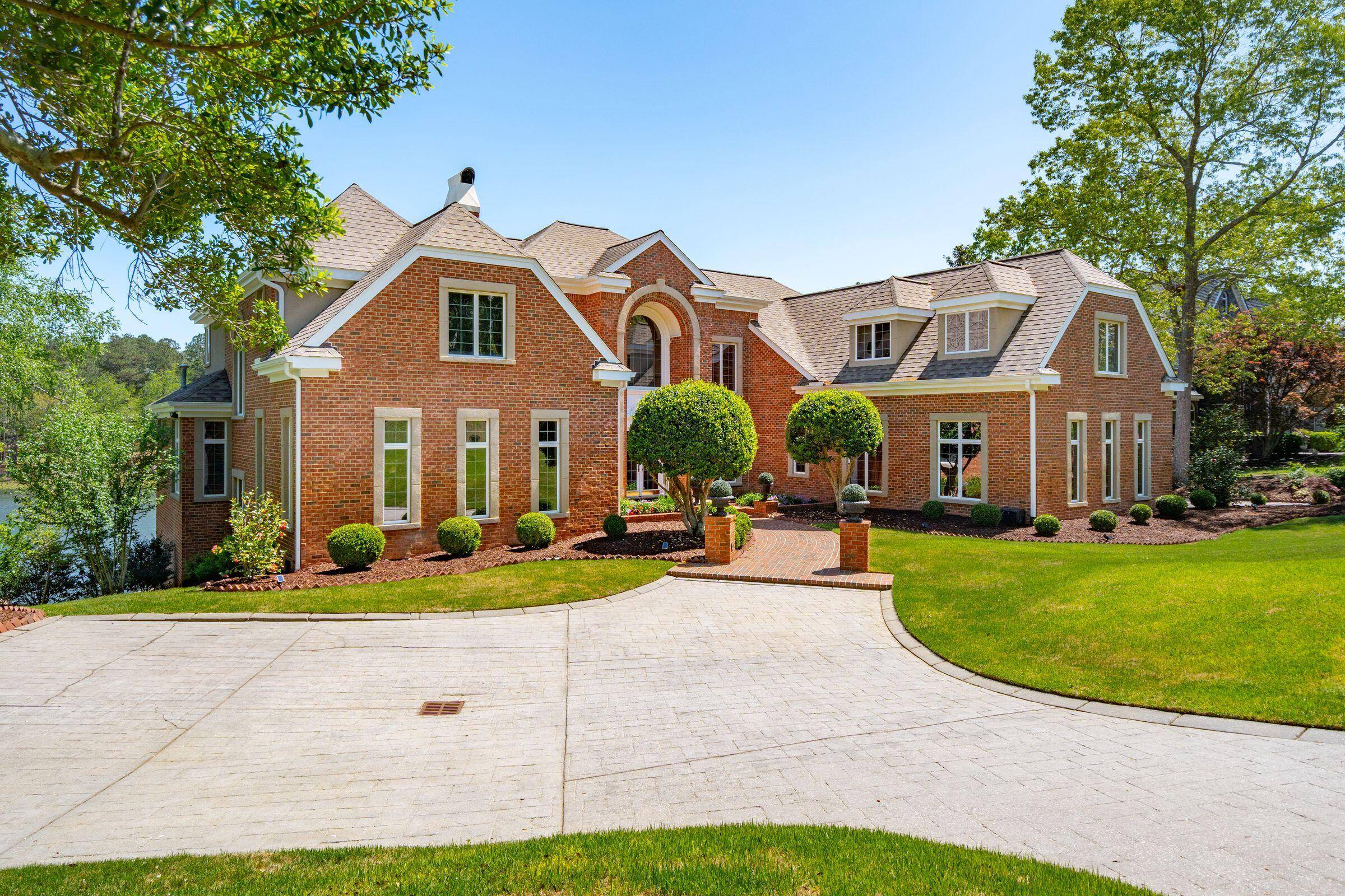 Aiken, SC 29803,261 Magnolia Lake Road