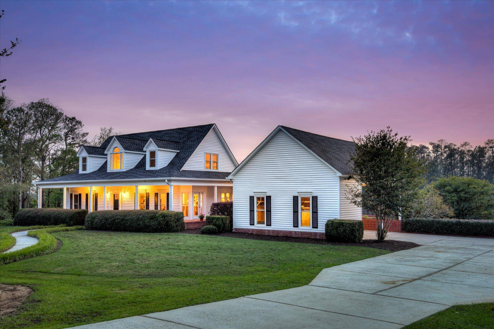 Edgefield, SC 29824,81 Two Mile Drive