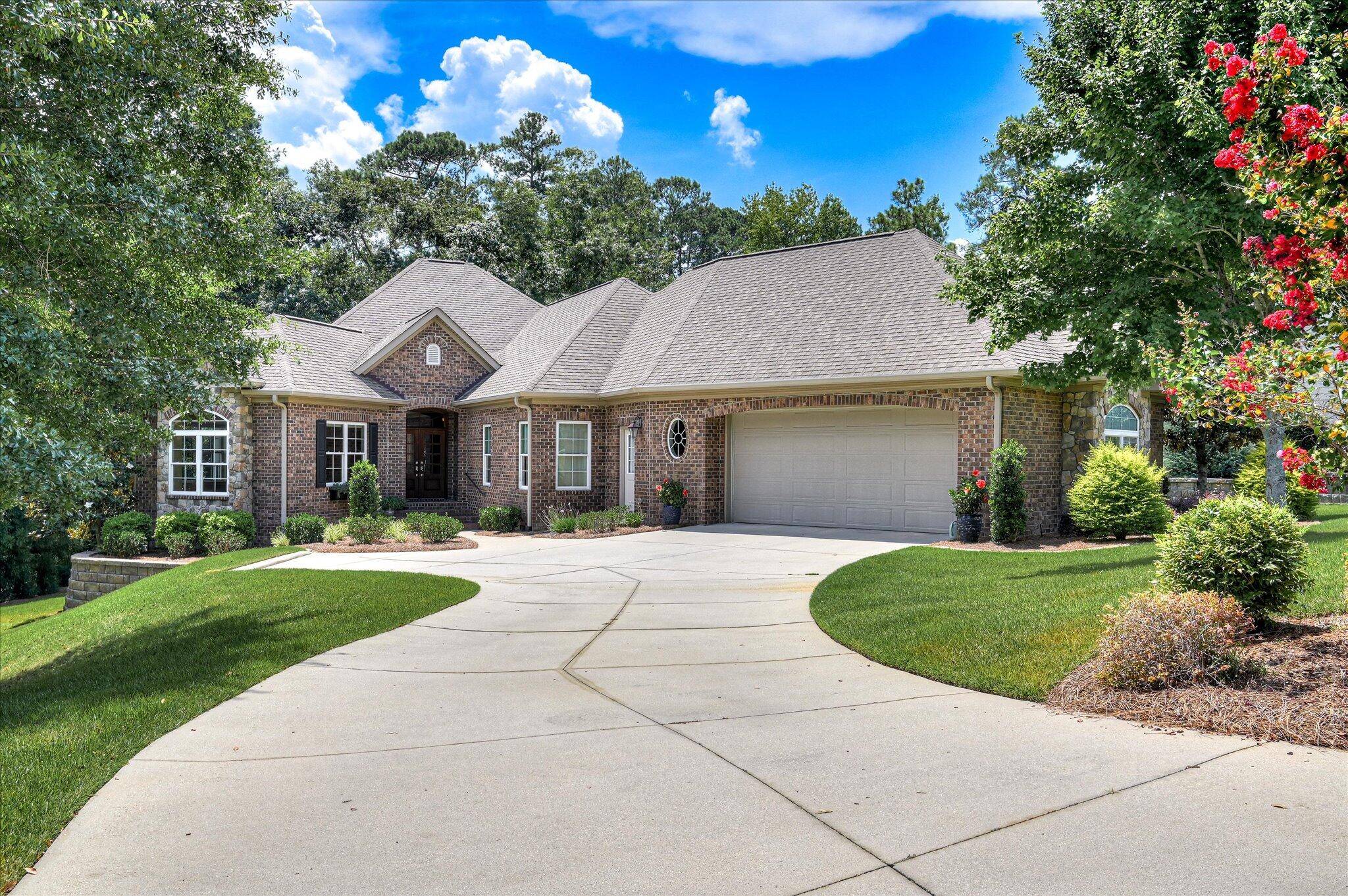 Aiken, SC 29803,271 Golden Oak Drive