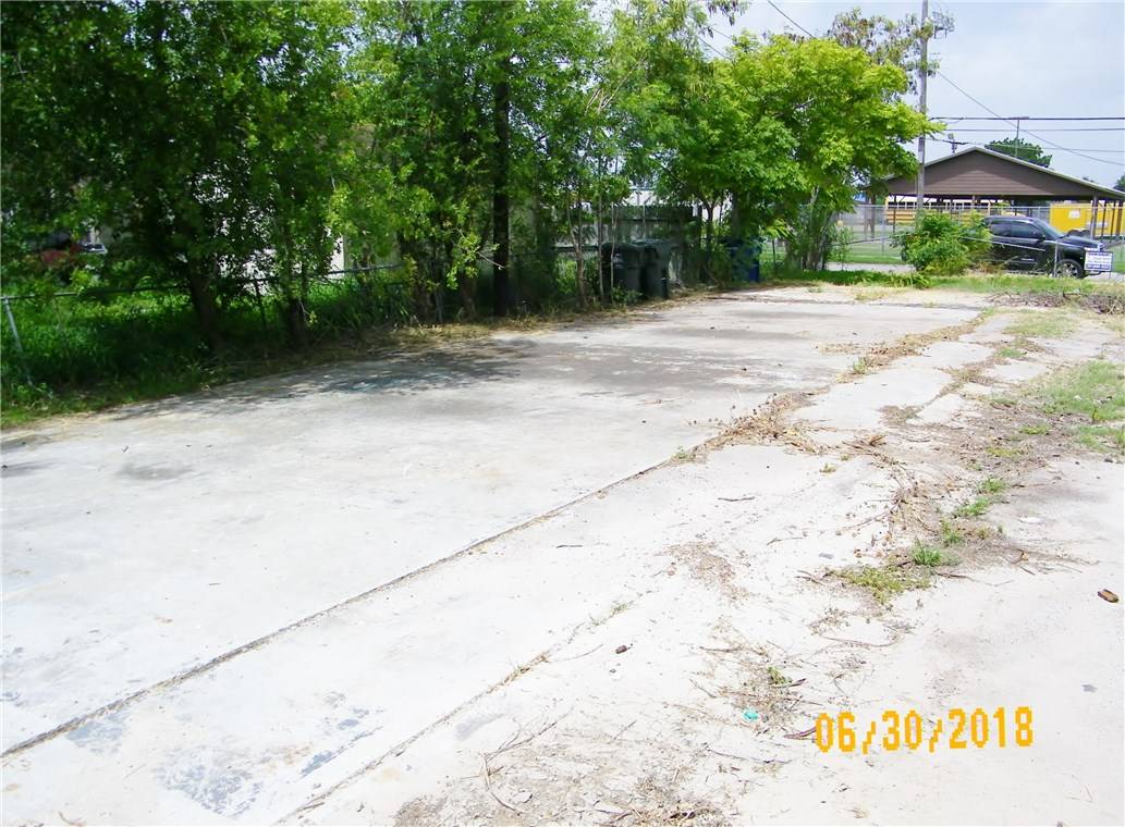 Corpus Christi, TX 78405,556 Virginia AVE