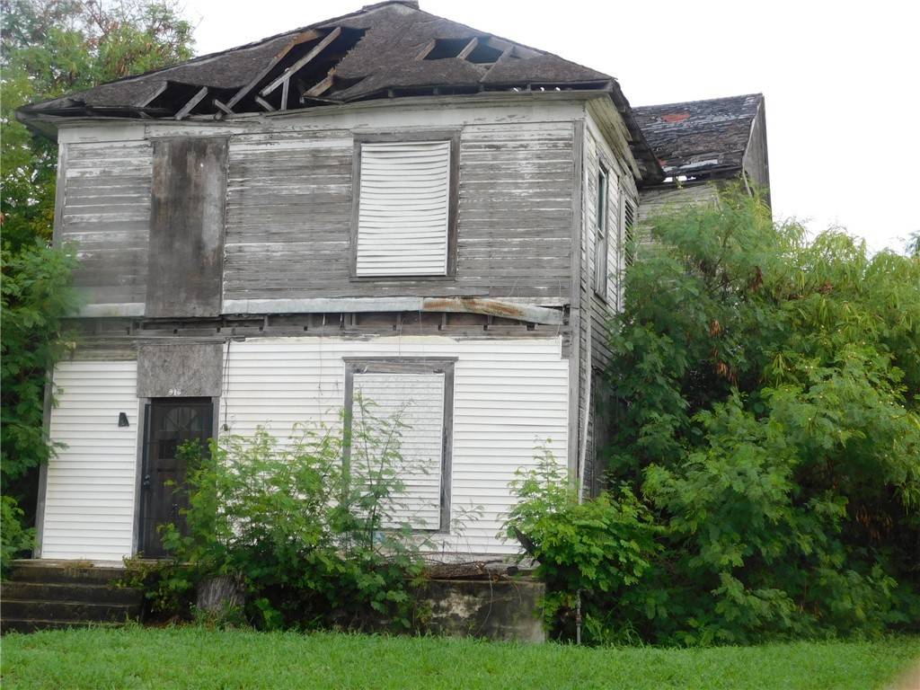 Corpus Christi, TX 78401,916 WACO ST