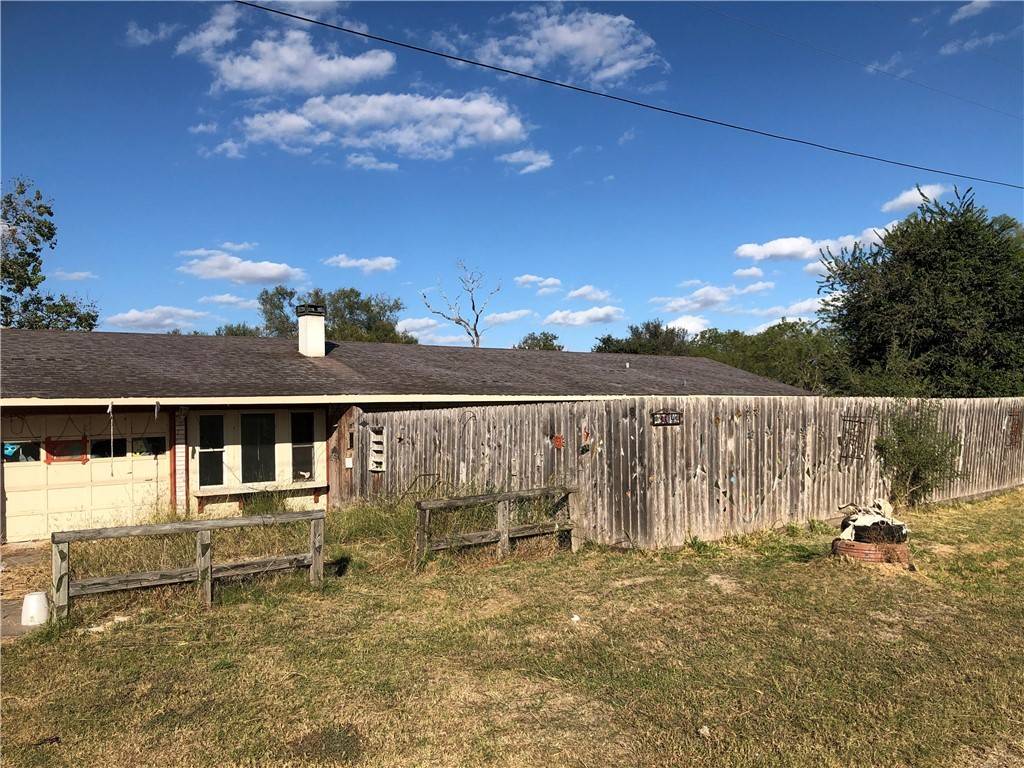 Lake City, TX 78368,104 Bayview DR