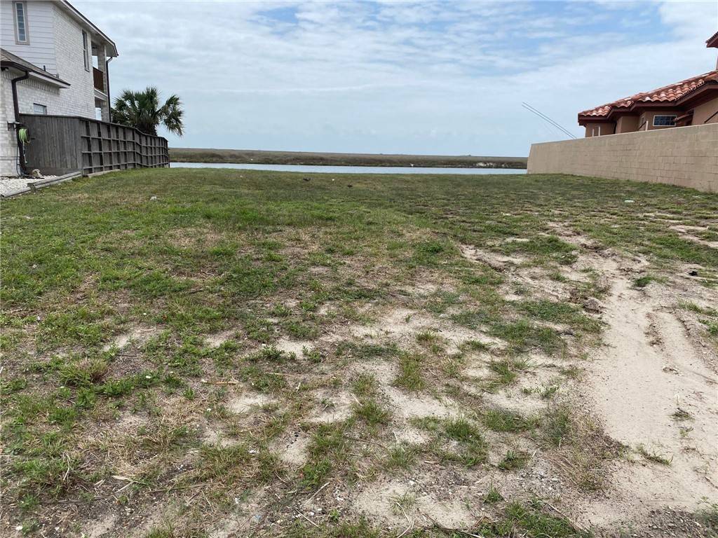 Corpus Christi, TX 78418,15805 El Soccorro