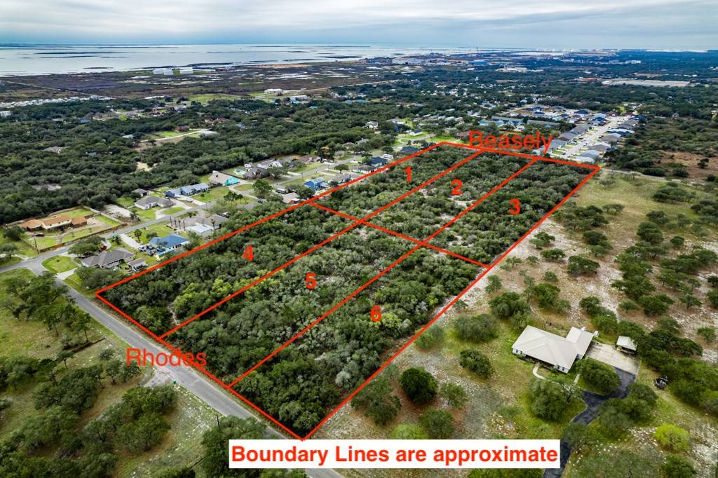 Aransas Pass, TX 78336,781 W Rhodes AVE