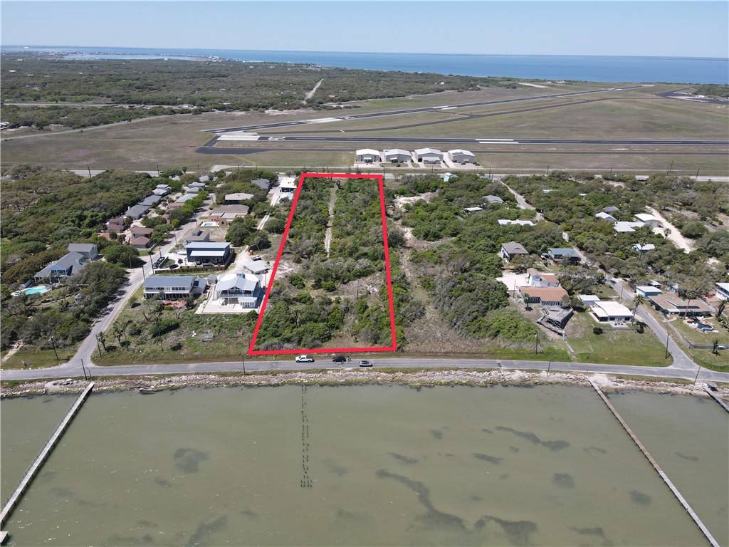 Rockport, TX 78382,4320 Highway 35 N
