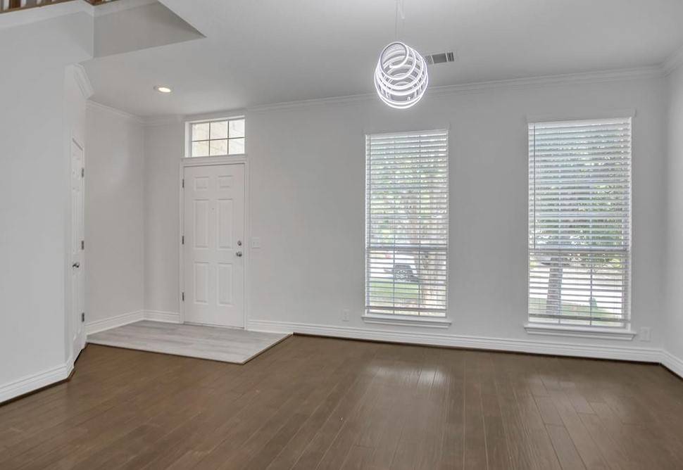 Austin, TX 78732,3917 Canyon Glen Cir