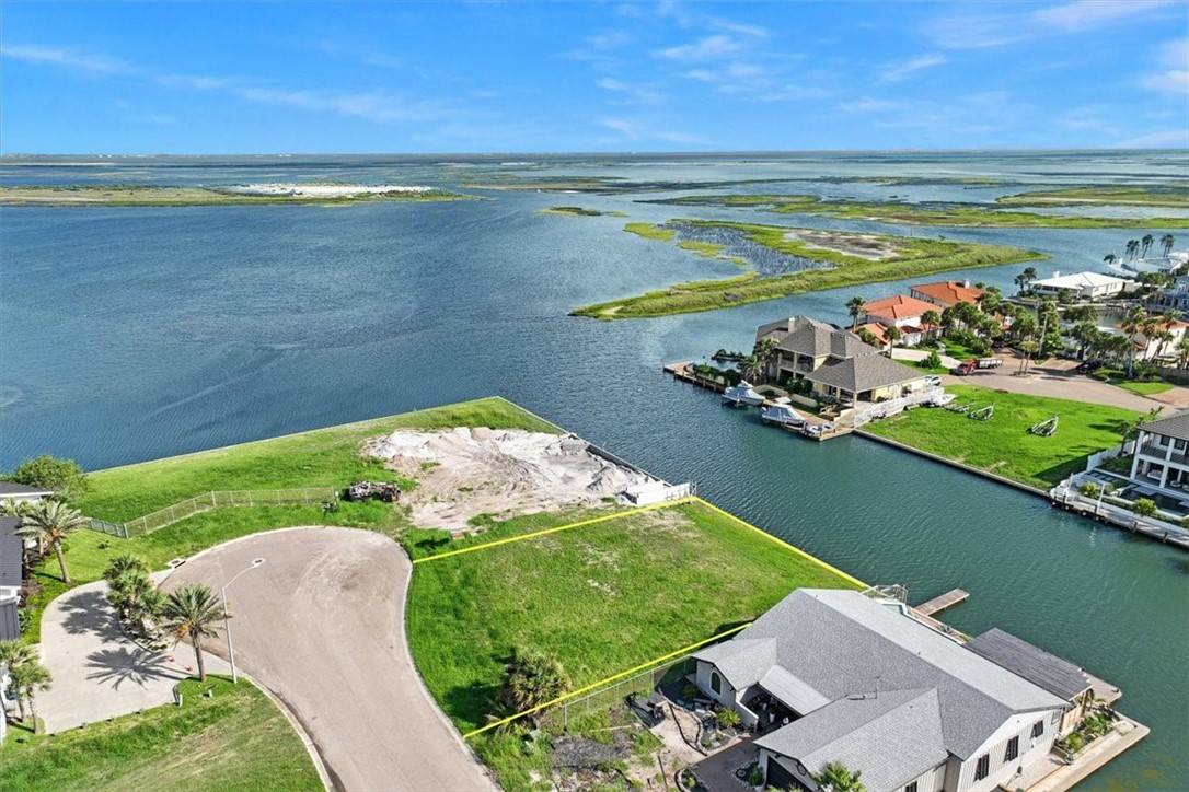 Port Aransas, TX 78373,506 Mustang BLVD