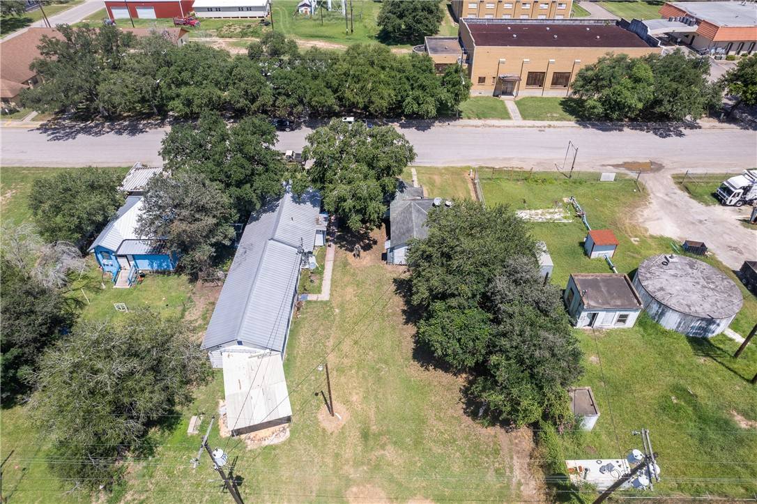 Premont, TX 78375,229 SW 1st ST