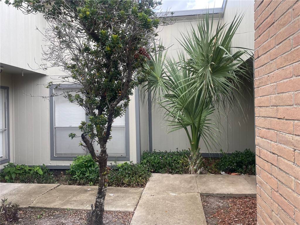 Corpus Christi, TX 78413,6513 Long Meadow DR