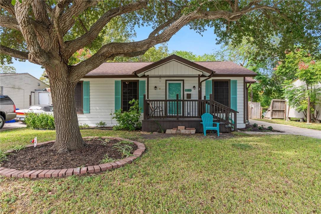 Corpus Christi, TX 78411,322 Angelo DR
