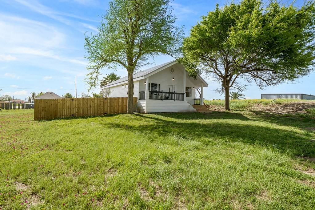 Aransas Pass, TX 78336,1179 Houston S