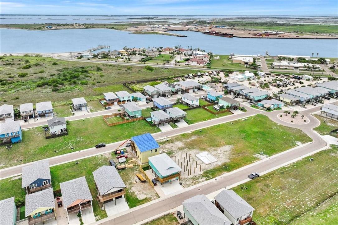 Port Aransas, TX 78373,222 Port Arthur ST