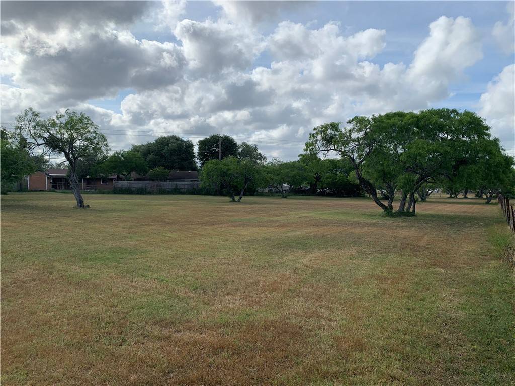 Corpus Christi, TX 78412,6866 Lake View DR