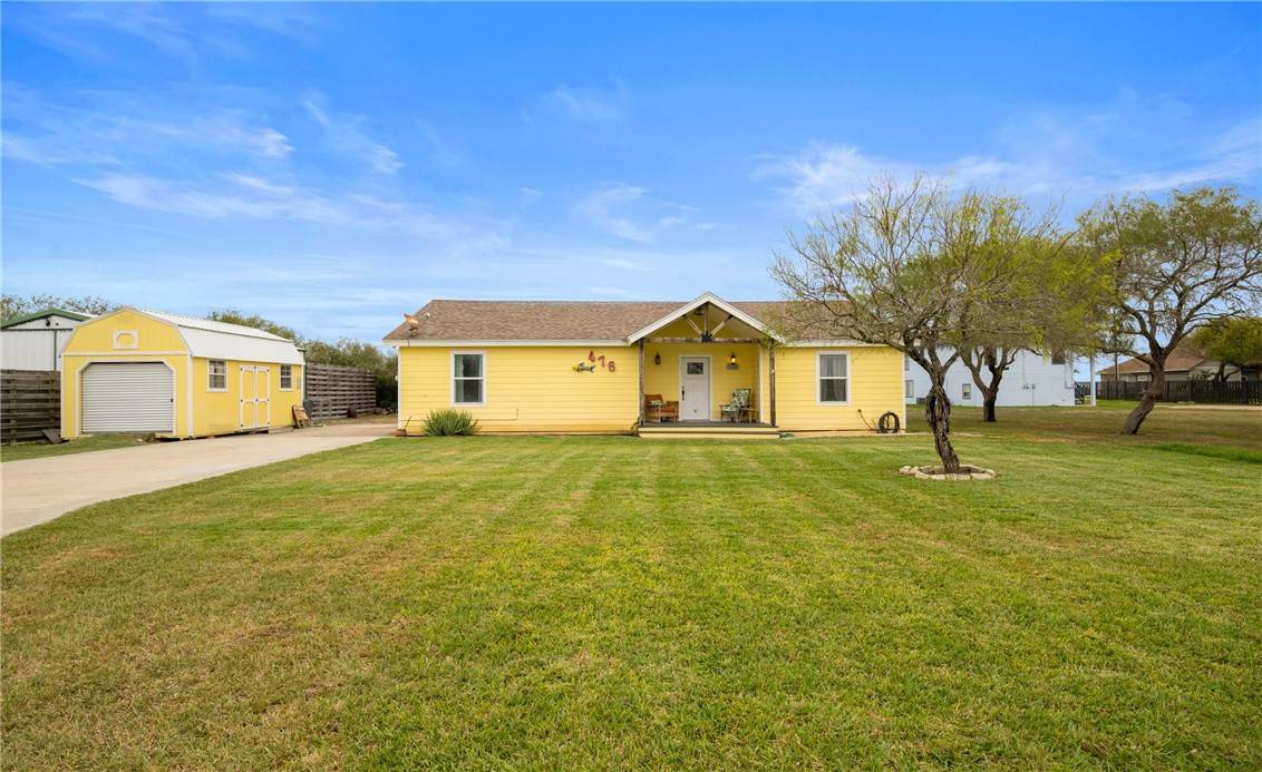 Riviera, TX 78379,476 S County Road 1144