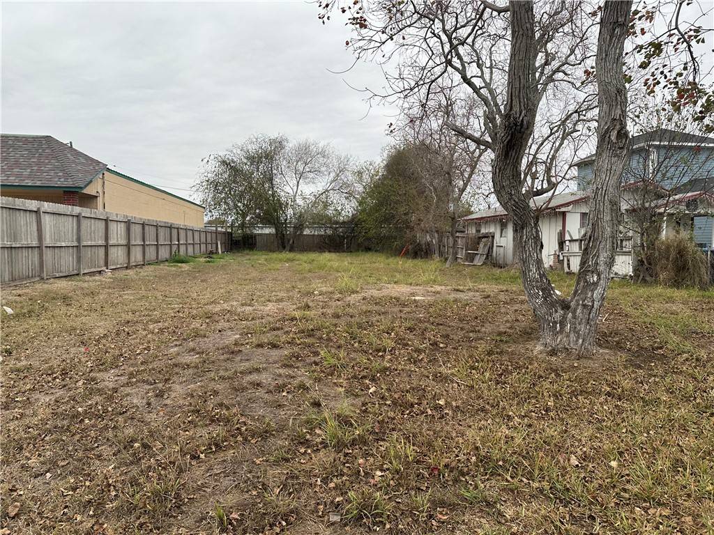 Portland, TX 78374,805 Wildcat DR