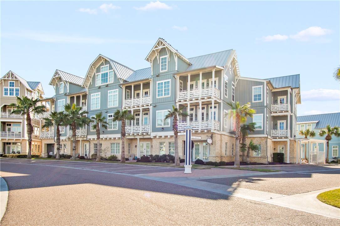 Port Aransas, TX 78373,140 Social #3-303