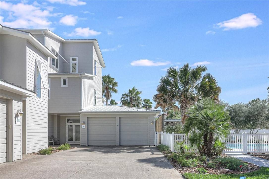 Port Aransas, TX 78373,3700 Island Moorings Pkwy #16