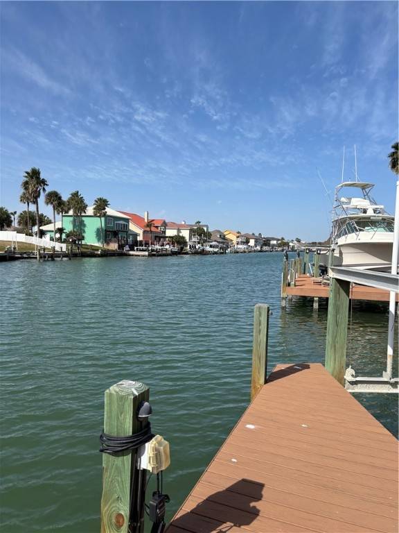 Port Aransas, TX 78373,389 Marina DR
