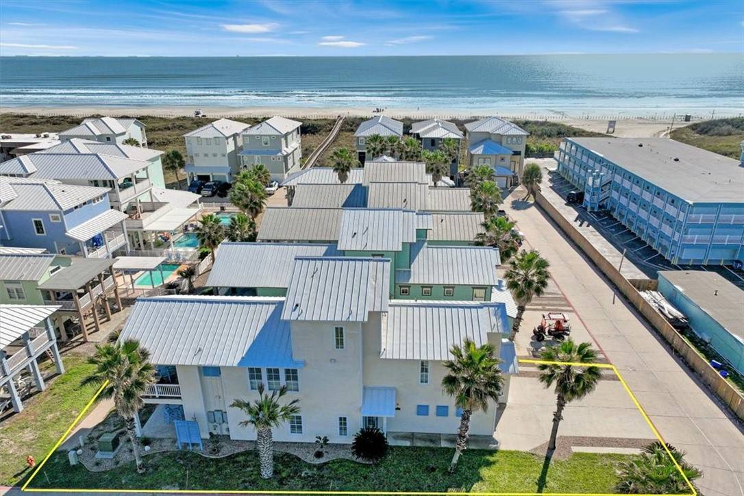 Port Aransas, TX 78373,903 Banyan Beach