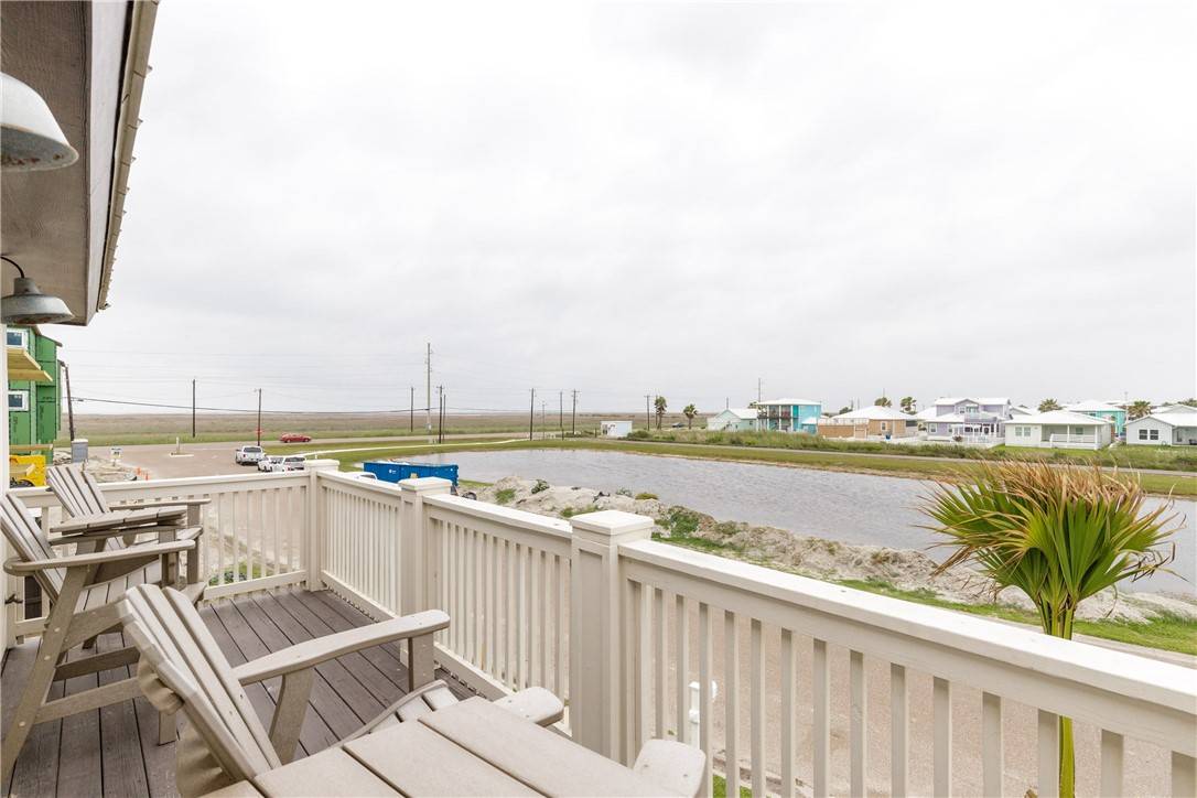 Port Aransas, TX 78373,4897 State Highway 361