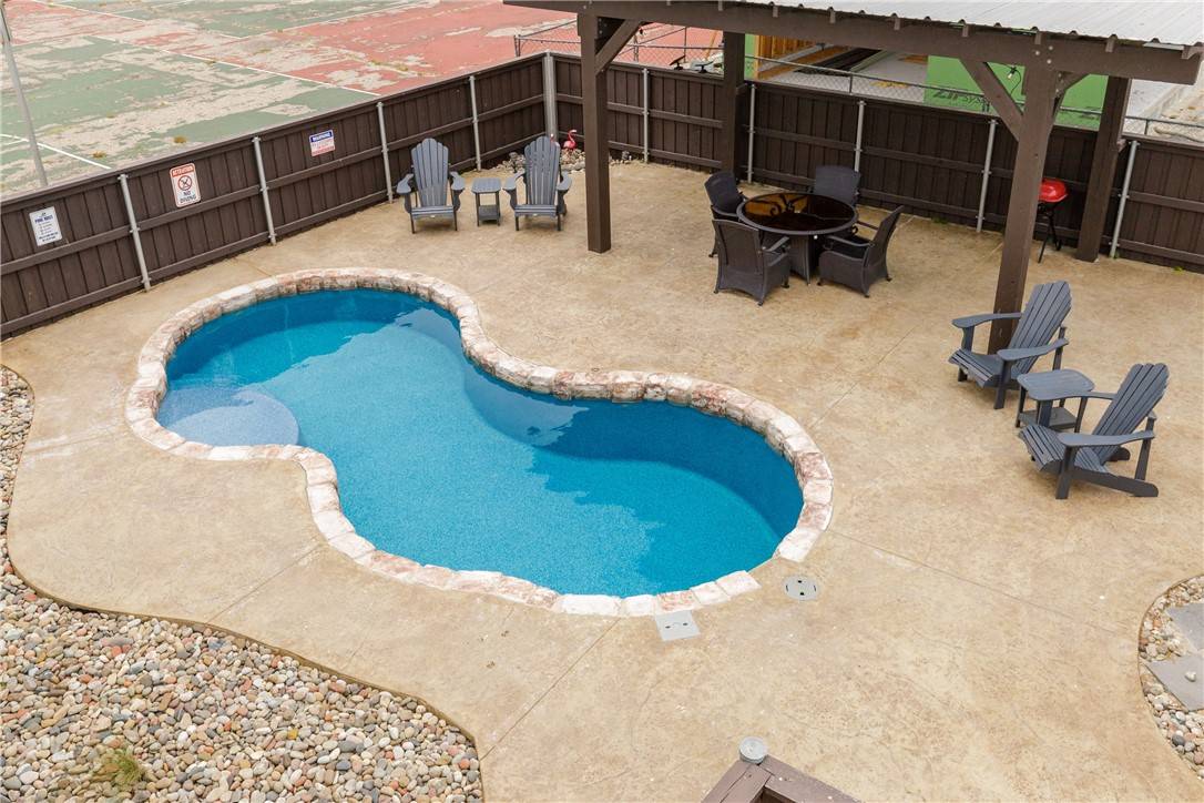Port Aransas, TX 78373,4897 State Highway 361