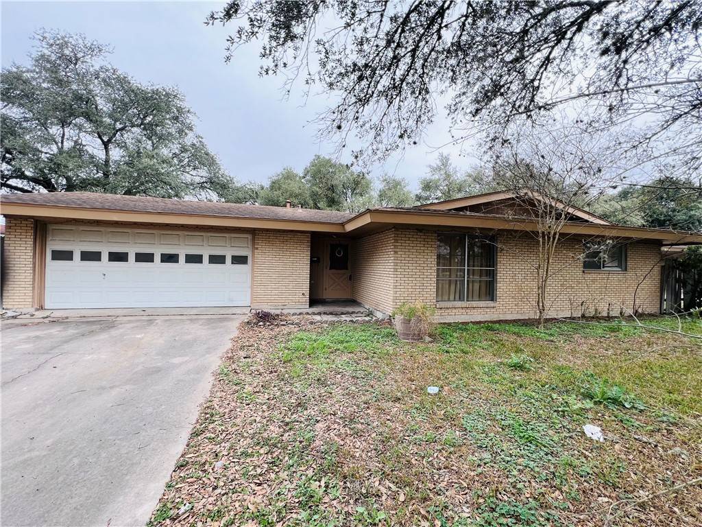 Alice, TX 78332,1109 Washington DR