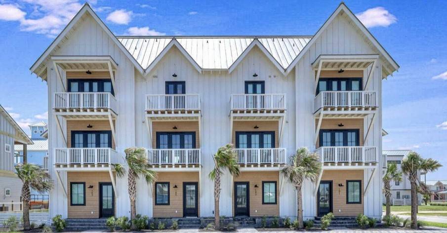 Port Aransas, TX 78373,105 Triton
